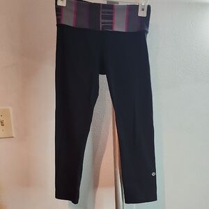 Lululemon Athletica Black Cropped Pants with Pink and Gray Waistband